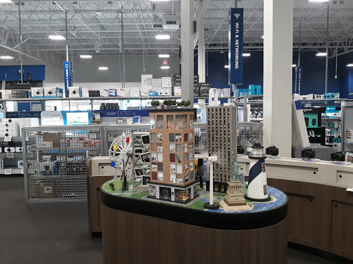 Electronics Store «Best Buy», reviews and photos, 2829 N Federal Hwy, Fort Lauderdale, FL 33306, USA