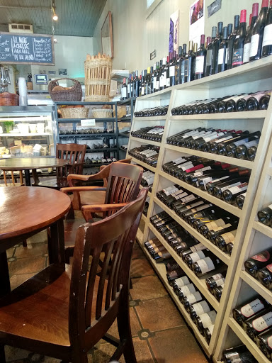 Wine Store «La Buvette Wine & Grocery», reviews and photos, 511 S 11th St, Omaha, NE 68102, USA