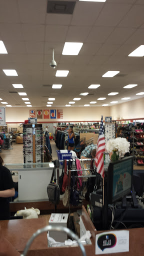 Thrift Store «Goodwill», reviews and photos, 10170 Reseda Blvd, Northridge, CA 91326, USA