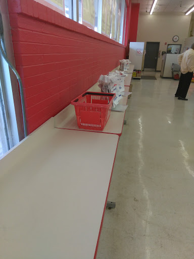 Grocery Store «Save-A-Lot», reviews and photos, 1901 Metropolitan Pkwy SW, Atlanta, GA 30315, USA