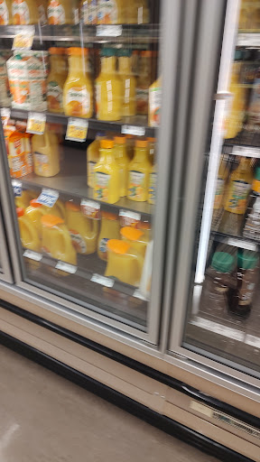 Grocery Store «Food Lion», reviews and photos, 4195 Winchester Rd, Marshall, VA 20115, USA