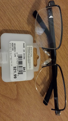 Shopping Mall «Marsh Manor Shopping Center», reviews and photos, 3700 Florence St, Redwood City, CA 94063, USA