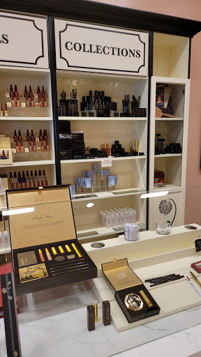 Cosmetics Store «Besame Cosmetics», reviews and photos, 3505 W Magnolia Blvd, Burbank, CA 91505, USA