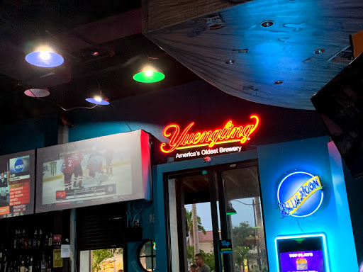 Restaurant «Keys Bar & Grill», reviews and photos, 9905 Gulf Coast Main St, Fort Myers, FL 33913, USA