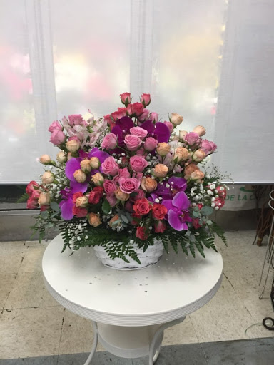 Florist «Ariana Florist», reviews and photos, 14-7 150th St, Whitestone, NY 11357, USA