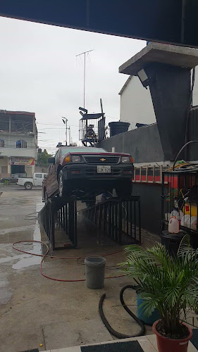 Opiniones de LAVADORA DE CARROS VIP CARWASH🚘 en Machala - Servicio de lavado de coches