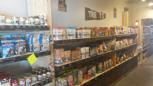 Pet Supply Store «Luke & Company Fine Pet Supply & Outfitter», reviews and photos, 430 Broadway, Denver, CO 80203, USA