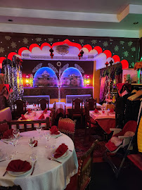 Atmosphère du Restaurant indien Le Taj Mahal à Saint-Gervais-les-Bains - n°13