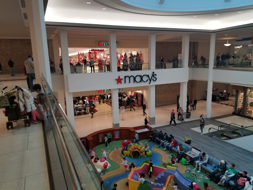 Shopping Mall «South Hills Village», reviews and photos, 301 South Hills Village, Pittsburgh, PA 15241, USA