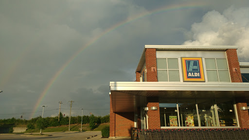 Supermarket «ALDI», reviews and photos, 7910 Tylersville Square Dr, West Chester Township, OH 45069, USA
