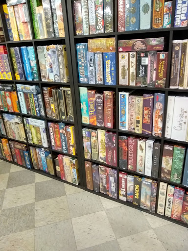 Shopping Mall «Monroeville Mall», reviews and photos, 200 Mall Cir Dr, Monroeville, PA 15146, USA