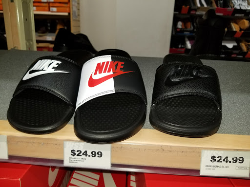 Shoe Store «WSS», reviews and photos, 5981 Van Buren Boulevard, Riverside, CA 92503, USA