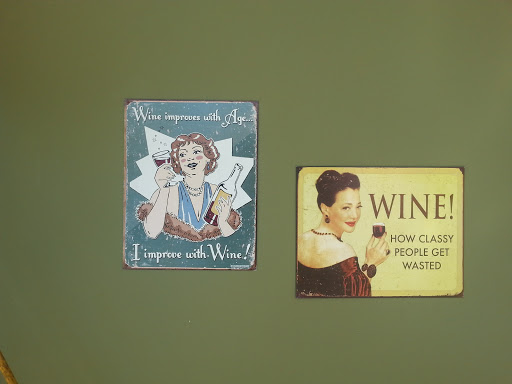 Liquor Store «Circus Wines Beer & Spirits», reviews and photos, 56 Newman Springs Rd, Red Bank, NJ 07701, USA