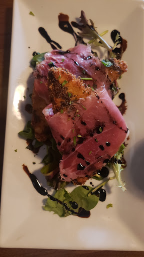 Pizza Restaurant «Caloroso Eatery & Bar», reviews and photos, 100 Center St, Shelton, CT 06484, USA