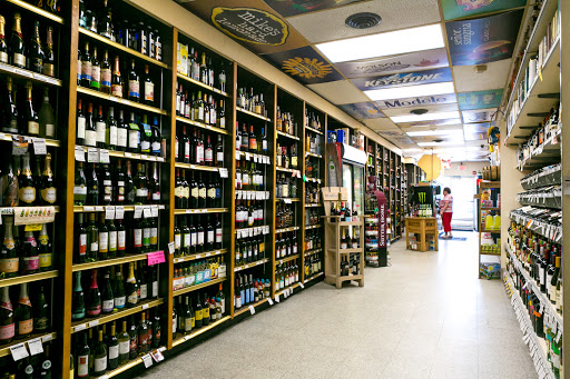 Liquor Store «Hidden Lake Liquors and Bar», reviews and photos, 2011 NJ-27, Somerset, NJ 08873, USA