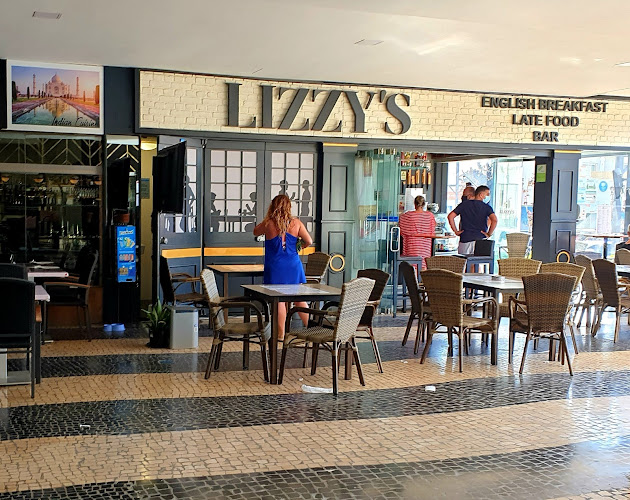 Comentários e avaliações sobre o Lizzy's Cafe