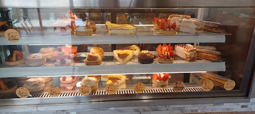 Chic French Bakery