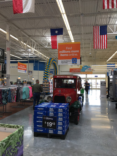 Department Store «Walmart», reviews and photos, 1151 Old US Hwy 90 E, Castroville, TX 78009, USA
