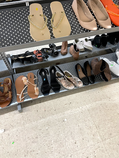 Thrift Store «Goodwill», reviews and photos, 1465 Sunset Dr, Guntersville, AL 35976, USA