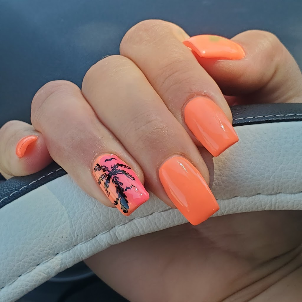 Palm Nails 92346