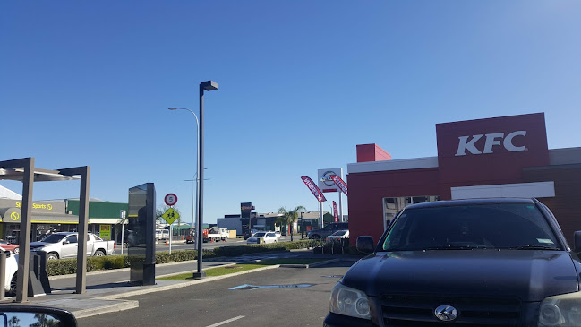 Comments and reviews of KFC Gisborne