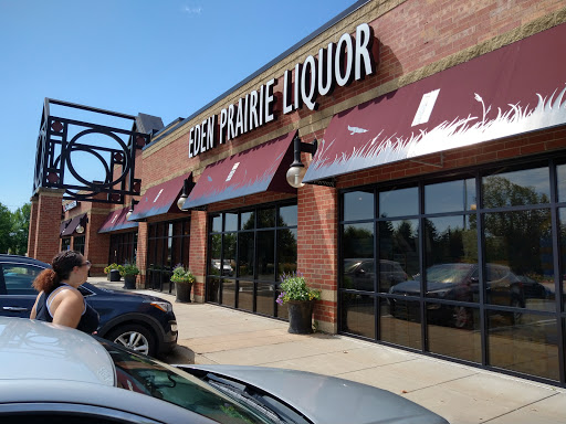 Wine Store «Eden Prairie Liquor», reviews and photos, 8018 Den Rd, Eden Prairie, MN 55344, USA