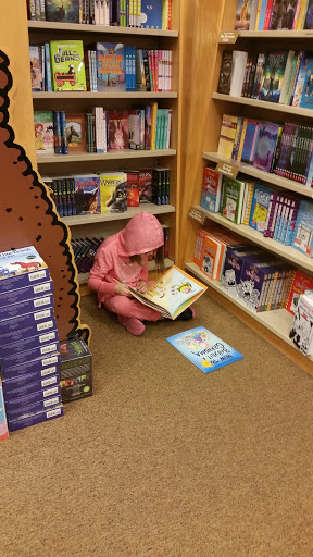 Book Store «Barnes & Noble», reviews and photos, 5231 E 41st St, Tulsa, OK 74135, USA