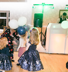 DiscoDave.com | Mobile DJ for Greater Manchester | Wedding, Birthday & Corporate Discos
