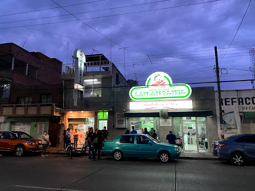 Restaurante de cocina típica de la Cuenca del Pacífico Aguascalientes