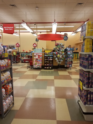 Grocery Store «Hannaford Supermarket», reviews and photos, 175 Broad St, Glens Falls, NY 12801, USA