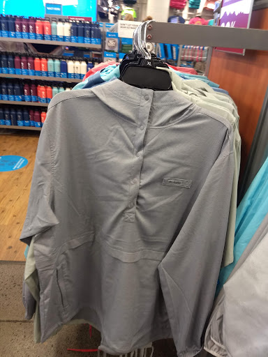 Sportswear Store «Columbia Sportswear Outlet Store at Bend Factory Stores», reviews and photos, 61334 S Hwy 97 #440, Bend, OR 97702, USA