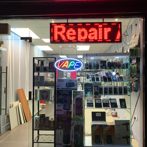 Reviews of United Vape & Phone Repair Center in Manchester - Cell phone store