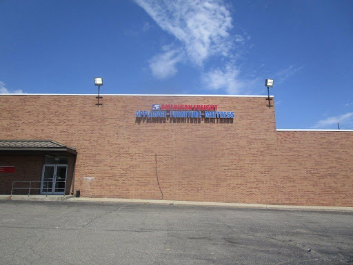 Sears Outlet, 12001 Sears St, Livonia, MI 48150, USA, 