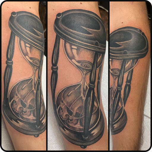 Tattoo Shop «Tried and True Tattoo», reviews and photos, 2289 Peachtree Rd, Atlanta, GA 30309, USA