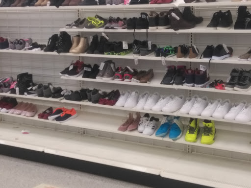 Clothing Store «Ross Dress for Less», reviews and photos, 1614 Galleria Blvd, Brentwood, TN 37027, USA