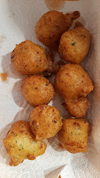 Photo n°5 de Chez Mamilo au super U Maubec à Maubec ()