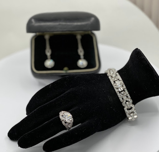 Jewelry Buyer «Sheldon Jewelers», reviews and photos, 371 Worcester Rd, Framingham, MA 01701, USA