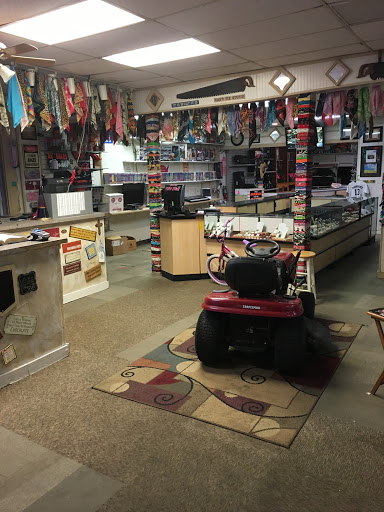 Pawn Shop «West Columbia Pawn & Jewelry», reviews and photos, 1215 Augusta Rd, West Columbia, SC 29169, USA