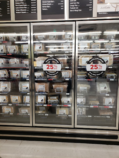 Pet Supply Store «Pet Food Express», reviews and photos, 838 Southampton Rd, Benicia, CA 94510, USA