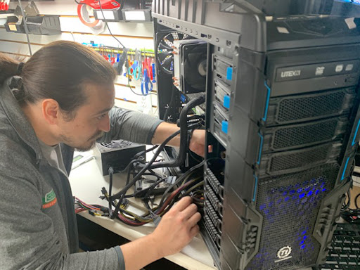 Mobile Phone Repair Shop «CPR Cell Phone Repair Lewisville - Vista Ridge», reviews and photos, 2325 S Stemmons Freeway Suite 306, Lewisville, TX 75067, USA