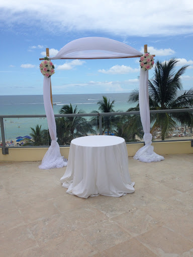 Florist «Aventura Florist», reviews and photos, 20445 Biscayne Blvd, Aventura, FL 33180, USA