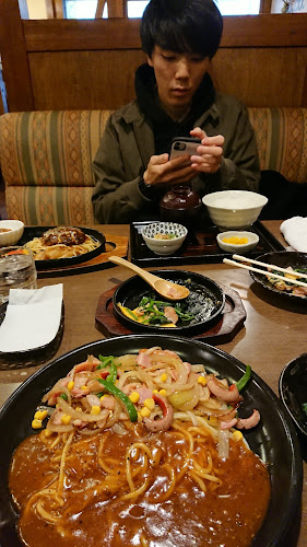 大須せろり 大須本店 - レストラン