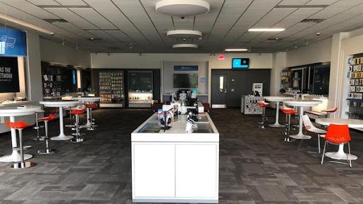 Cell Phone Store «AT&T», reviews and photos, 239 Stafford Park Blvd, Manahawkin, NJ 08050, USA