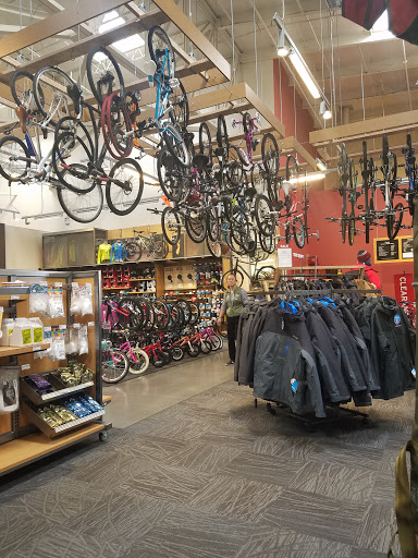 Camping Store «REI», reviews and photos, 2200 Bergen Town Center, Paramus, NJ 07652, USA