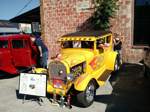 Barber Shop «Hauptstrasse Barber Shop», reviews and photos, 933 N Main St, Boerne, TX 78006, USA