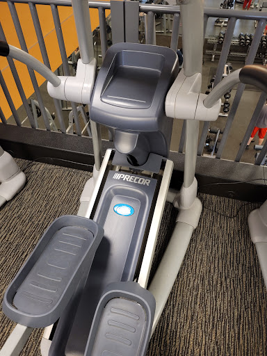 Gym «LA Fitness», reviews and photos, 3 Hawes Way, Stoughton, MA 02072, USA