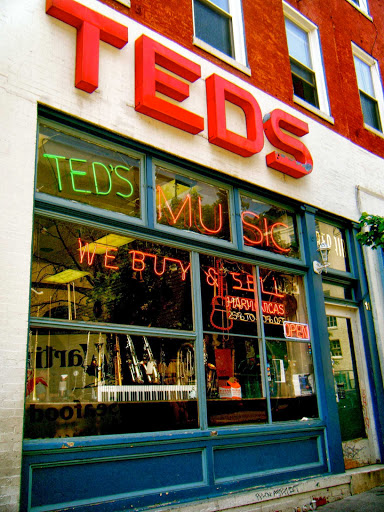 Ted's Musicians Shop