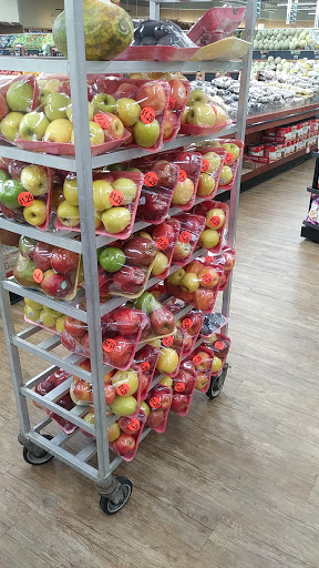 Grocery Store «Villa Park Fruit Market», reviews and photos, 302 W North Ave, Villa Park, IL 60181, USA