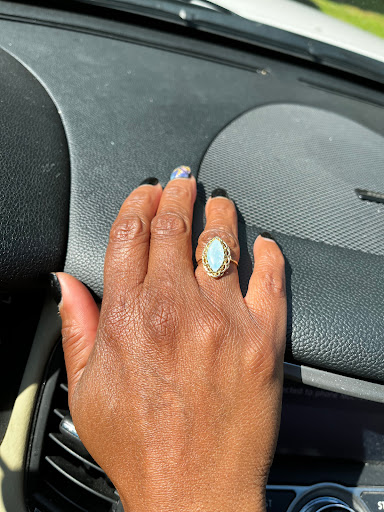 Jewelry Store «Dallas Gold & Silver Exchange», reviews and photos, 1109 W Interstate 20, Arlington, TX 76017, USA