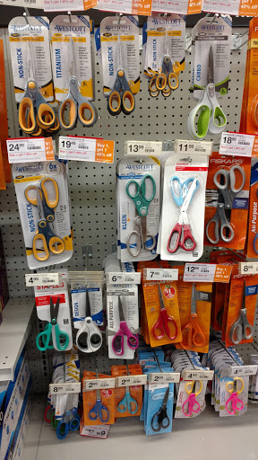 Office Supply Store «Staples», reviews and photos, 595 Ring Rd, Harrison, OH 45030, USA